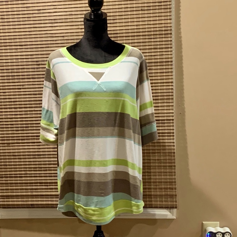 Sew In Love Women’s XL Top EUC